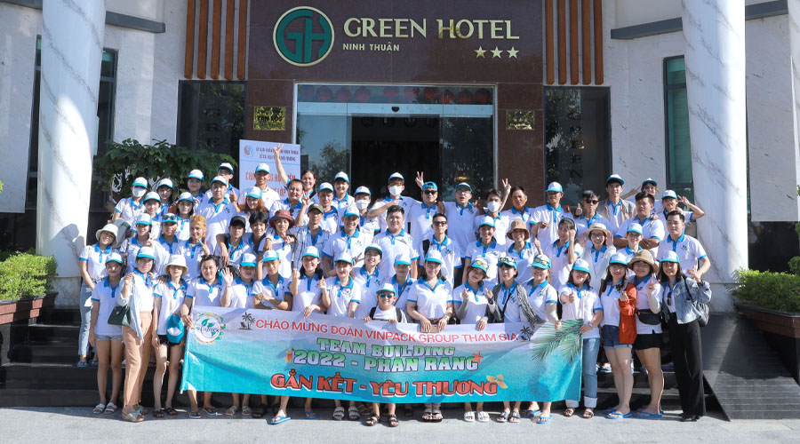 HOẠT ĐỘNG TEAM BUILDING