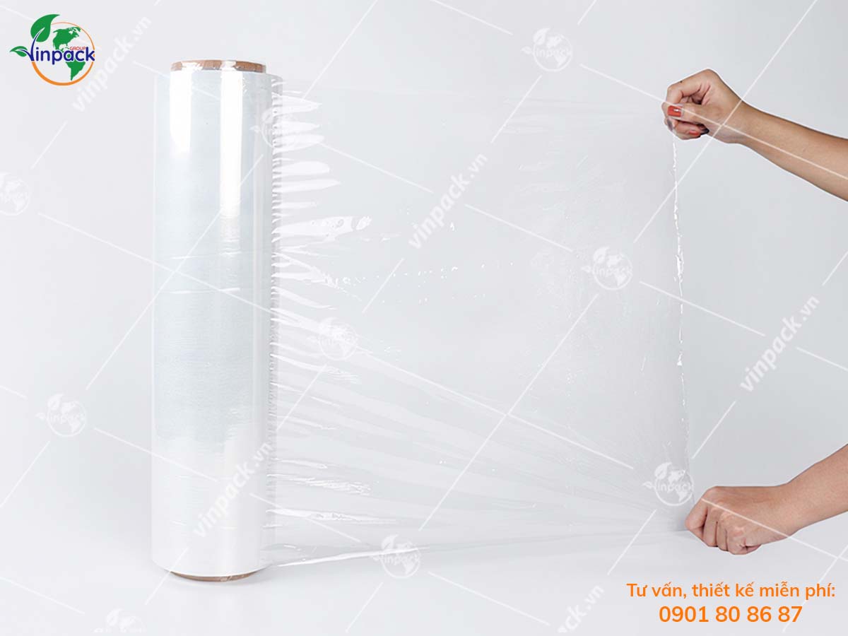 Transparent pallet wrapping film