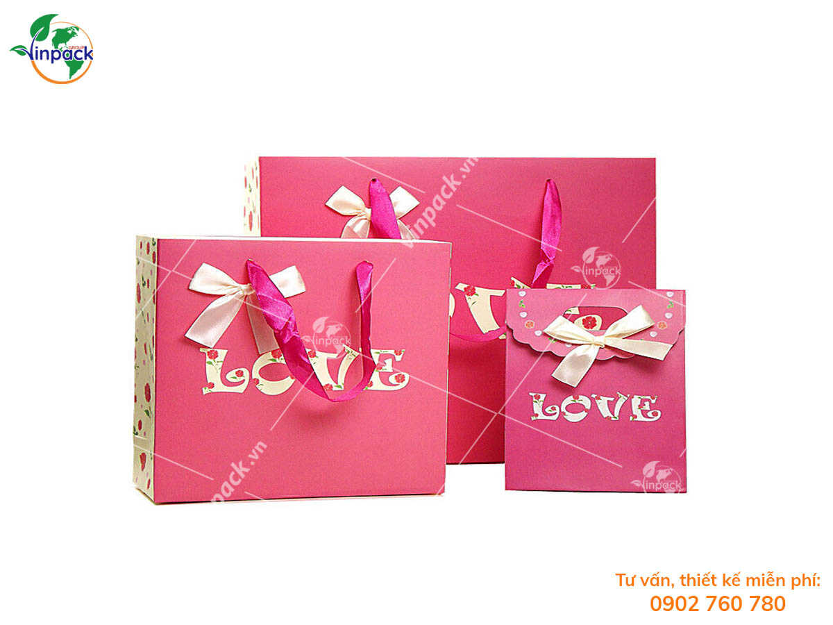 International women's gifts paper bag